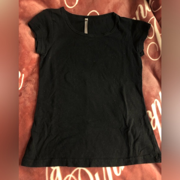 COPY - Black Shirt - Picture 1 of 4